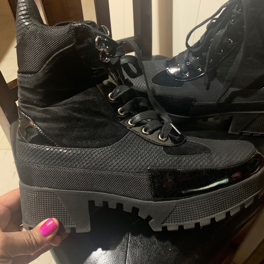 Black Combat boot